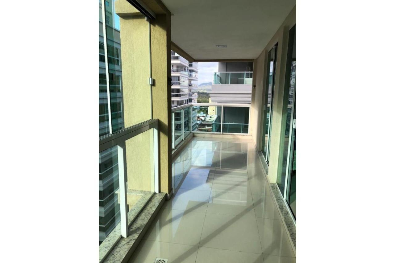 Curtindo Meia Praia Das Alturas Appartamento Itapema Esterno foto