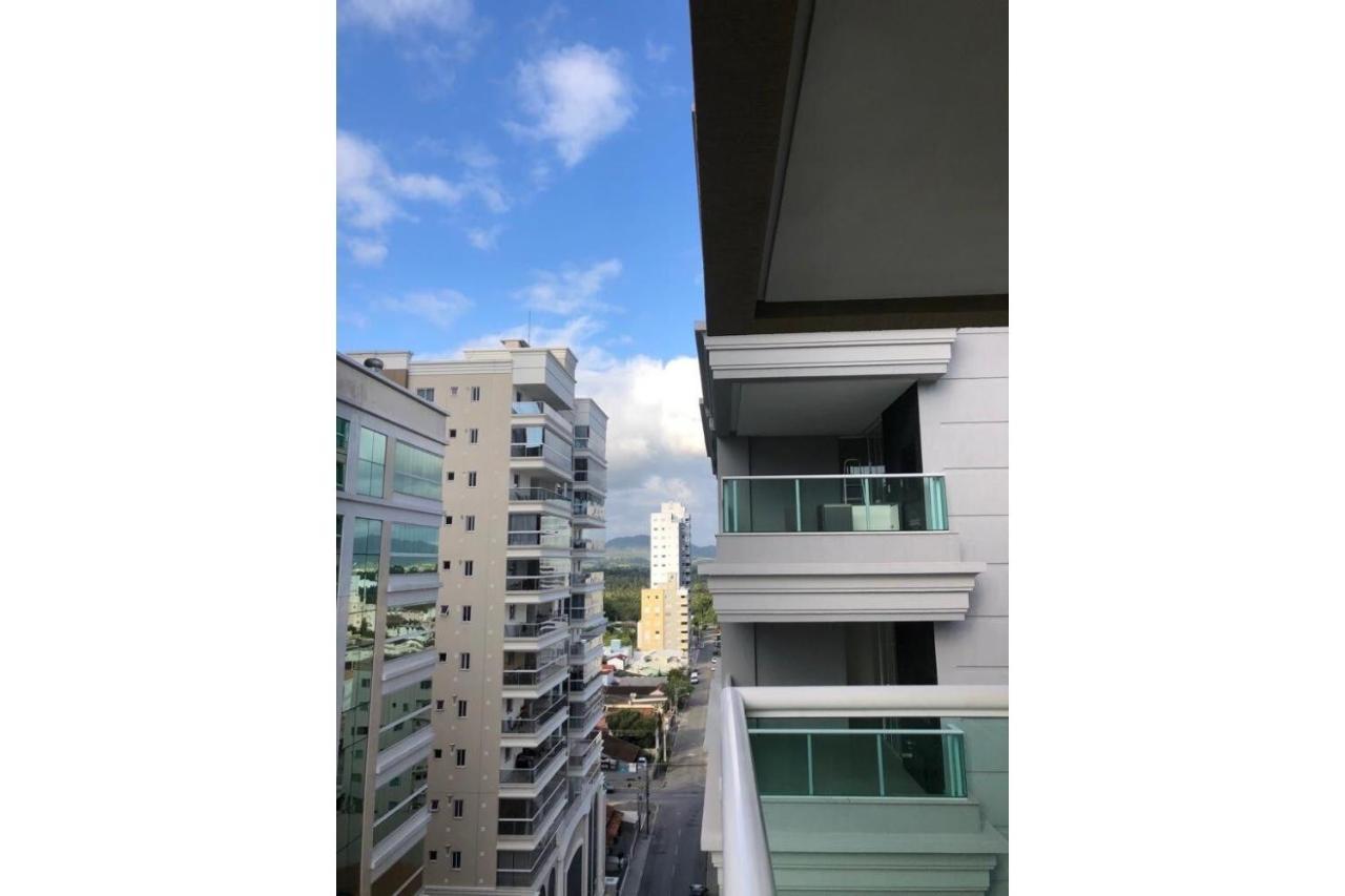 Curtindo Meia Praia Das Alturas Appartamento Itapema Esterno foto
